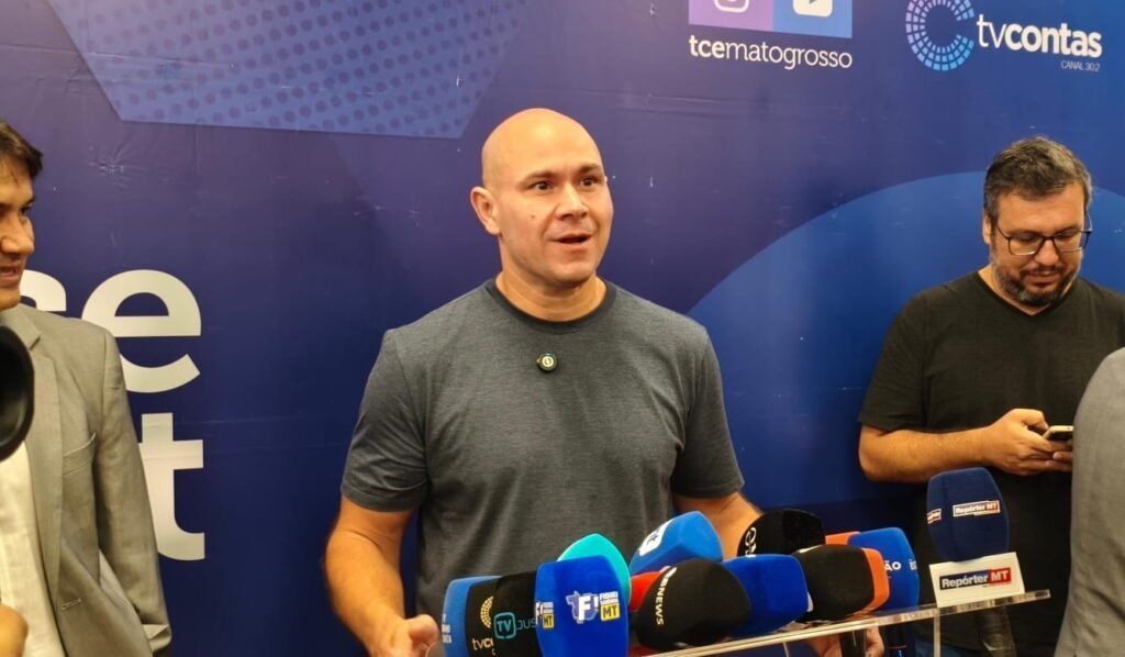 Abilio diz que atrito entre Michelle e Flávio Bolsonaro não afeta união da direita